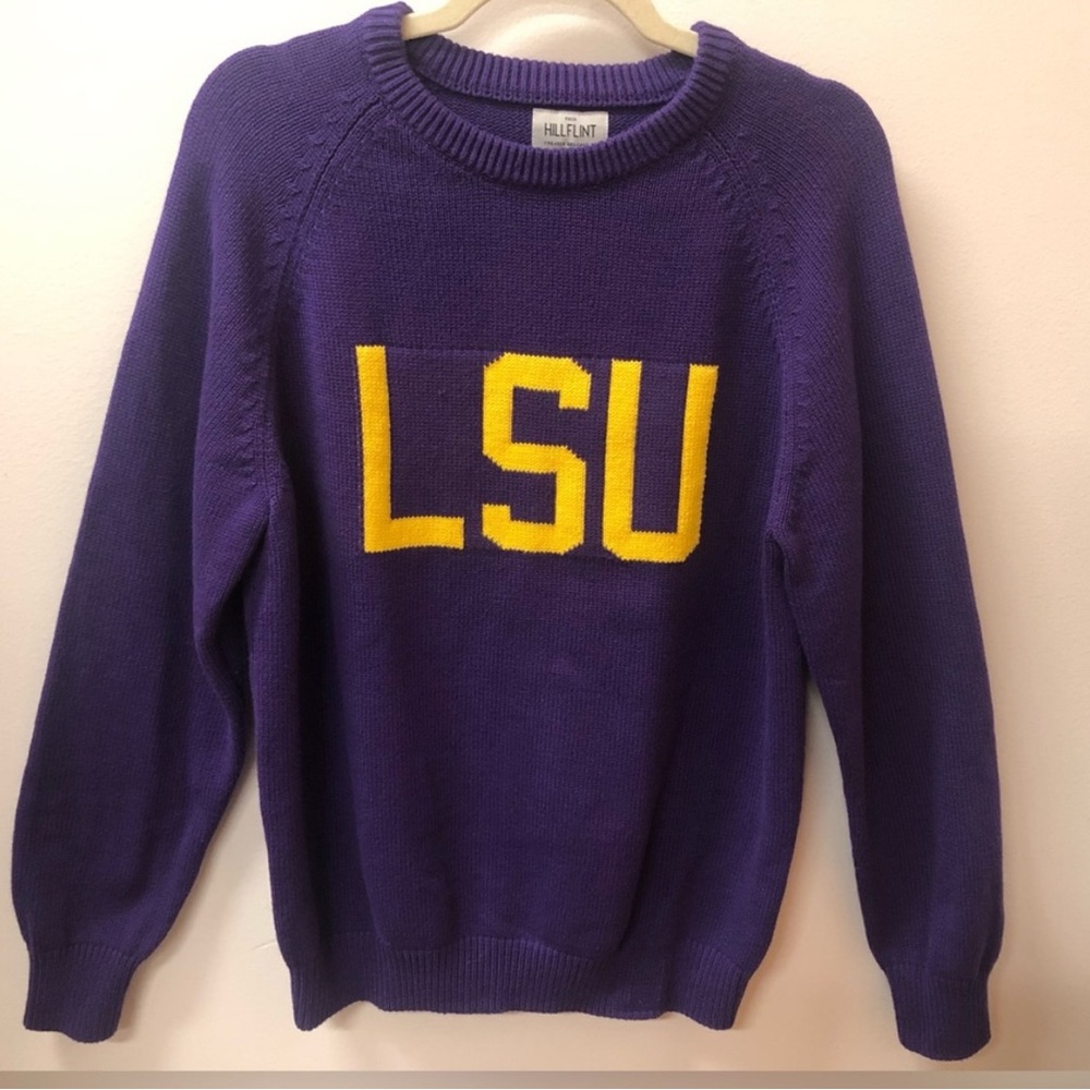 HILLFLINT  LSU woman’s crew neck pull over sweater size medium